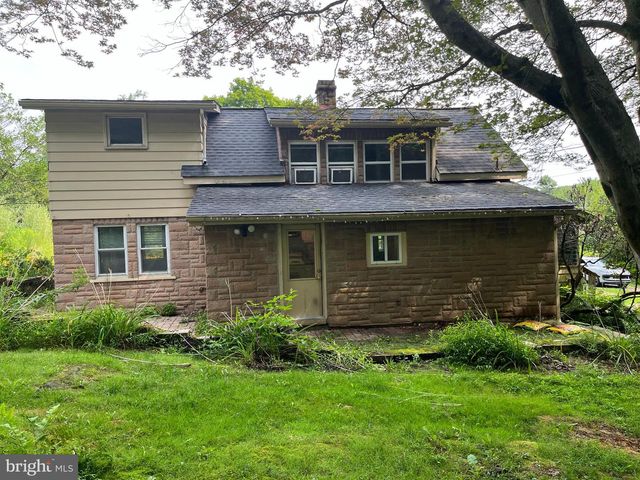 2962 HARMONYVILLE RD, Elverson, PA 19520