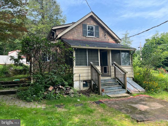 2962 HARMONYVILLE RD, Elverson, PA 19520