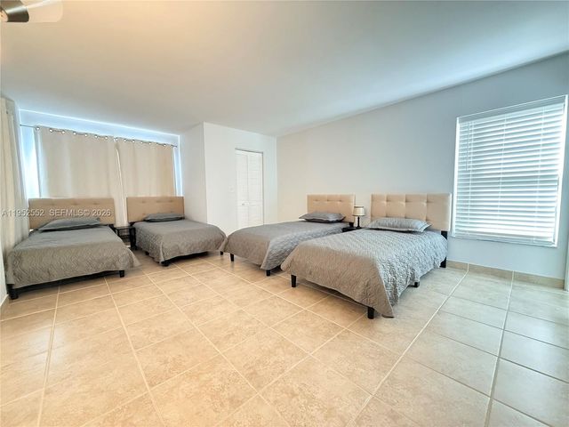 2206 S Cypress Bend Dr 508, Pompano Beach, FL 33069