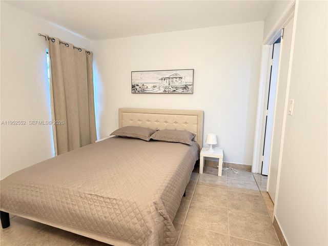 2206 S Cypress Bend Dr 508, Pompano Beach, FL 33069