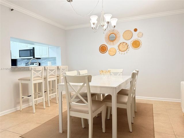 2206 S Cypress Bend Dr 508, Pompano Beach, FL 33069