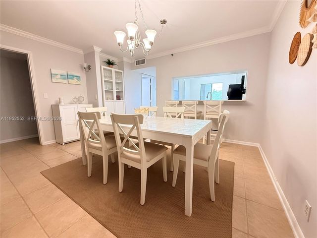 2206 S Cypress Bend Dr 508, Pompano Beach, FL 33069