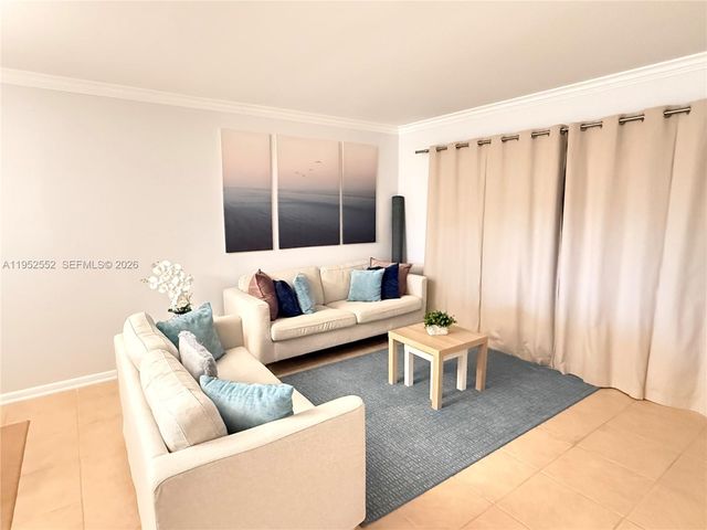 2206 S Cypress Bend Dr 508, Pompano Beach, FL 33069