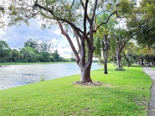 2206 S Cypress Bend Dr 508, Pompano Beach, FL 33069