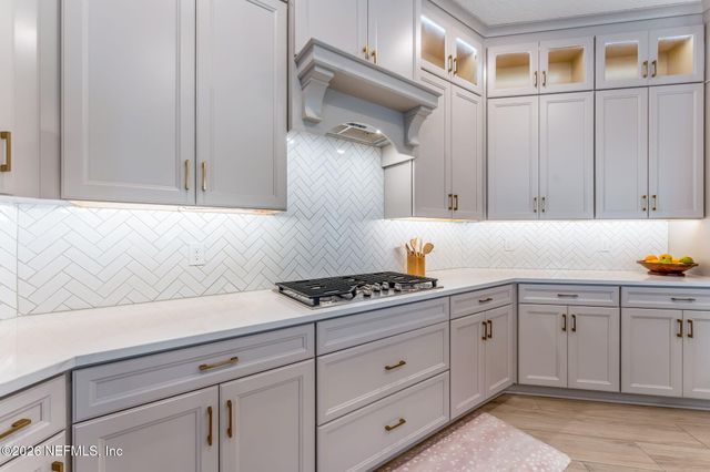 339 PALM CREST Drive, Ponte Vedra, FL 32081