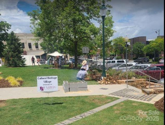 255 REEP Drive 3, Morganton, NC 28655