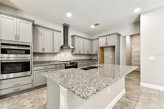 12487 HOOKER ROAD, Weeki Wachee, FL 34614