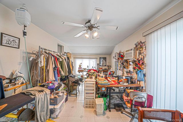 3 Huron Road, Shirley, NY 11967