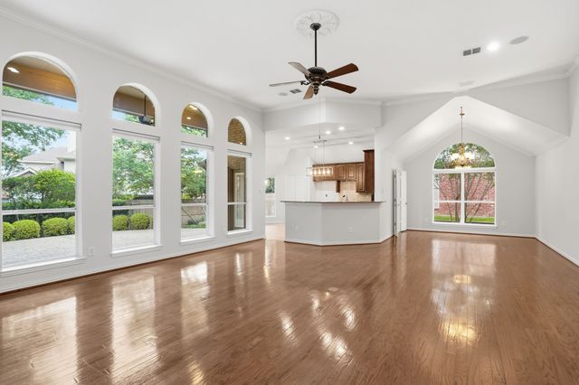 1921 Old York Drive, Keller, TX 76248