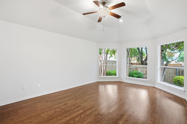 1921 Old York Drive, Keller, TX 76248