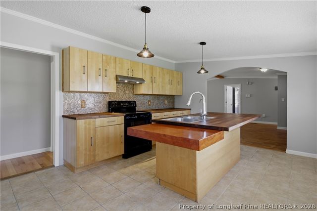 128 & 124 Skip A Rock Lane, Hope Mills, NC 28348