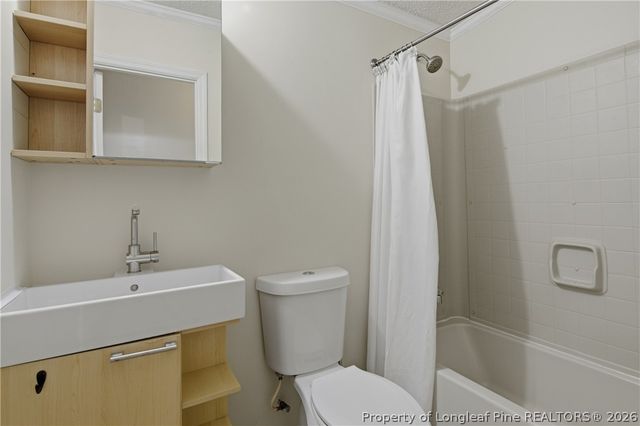 128 & 124 Skip A Rock Lane, Hope Mills, NC 28348