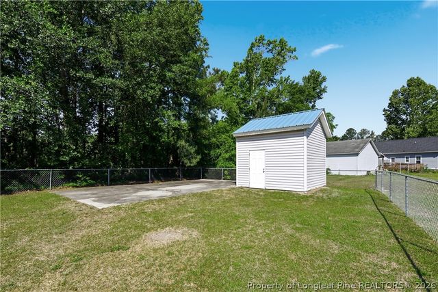 128 & 124 Skip A Rock Lane, Hope Mills, NC 28348