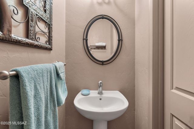 209 Post Way, Tubac, AZ 85646