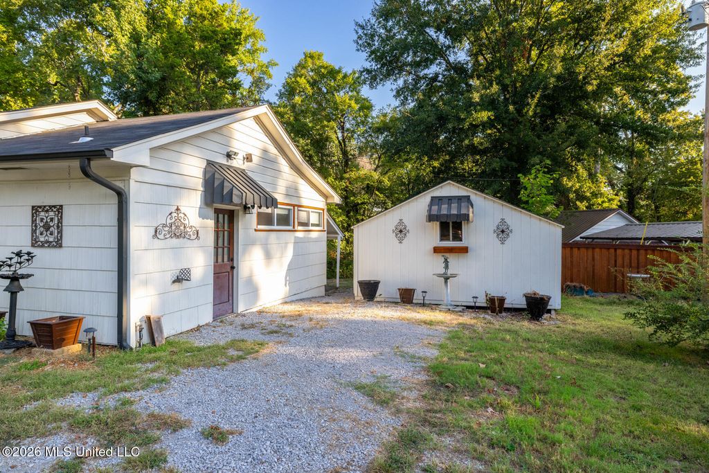 7460 W Shahkoka Drive, Olive Branch, MS 38654 — photo 3