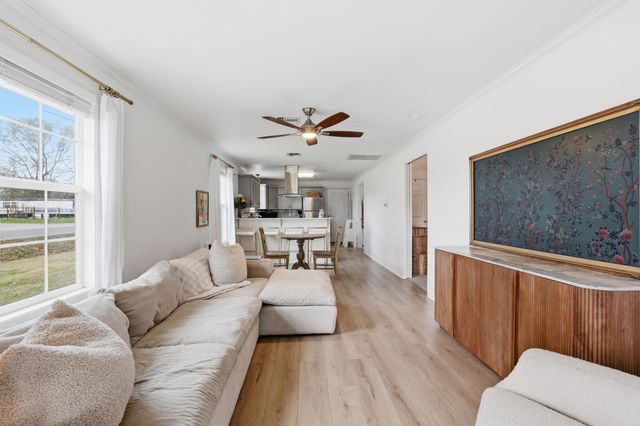 3249 West Main Street, Gray, LA 70359