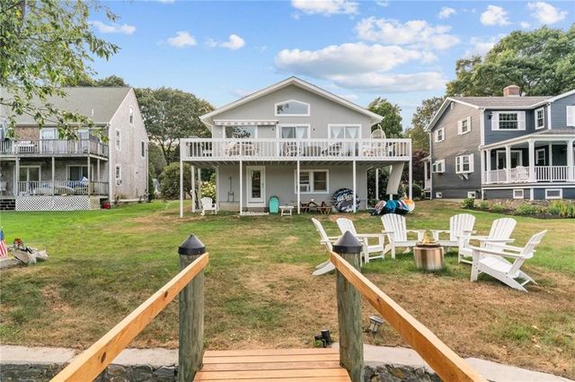 93 Riverside Drive, South Kingstown, RI 02879
