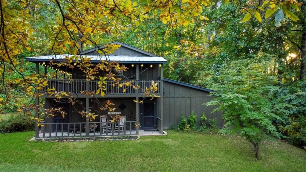 686 Laurel Hill Lane, Ellijay, GA 30536