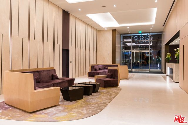 889 Francisco Street 807, Los Angeles, CA 90017