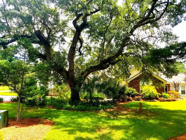 114 Ashley Villa Circle B, Charleston, SC 29414