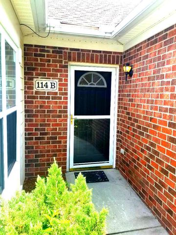 114 Ashley Villa Circle B, Charleston, SC 29414