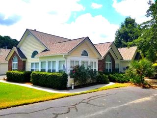 114 Ashley Villa Circle B, Charleston, SC 29414