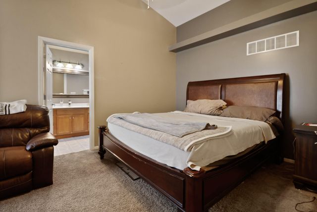 829 Johnson Street B, Porter, IN 46304