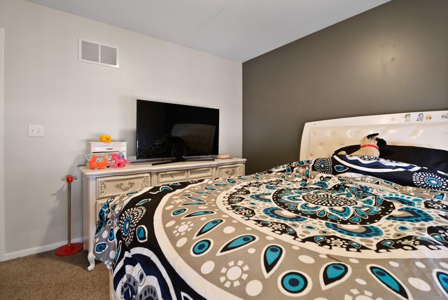 829 Johnson Street B, Porter, IN 46304