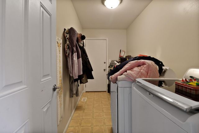 829 Johnson Street B, Porter, IN 46304