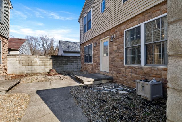 829 Johnson Street B, Porter, IN 46304