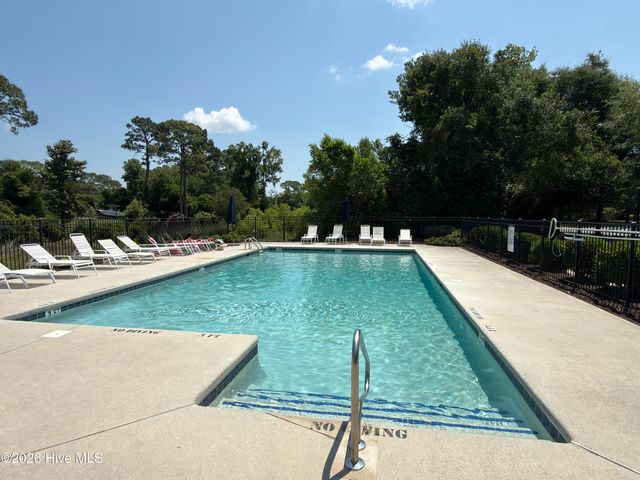 5006 Carleton Drive Unit 115, Wilmington, NC 28403