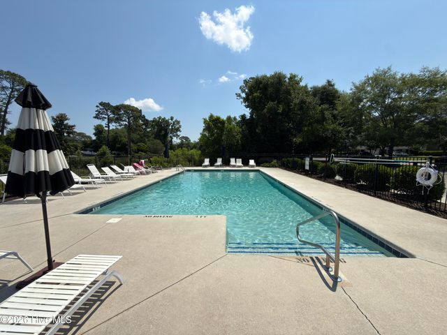 5006 Carleton Drive Unit 115, Wilmington, NC 28403