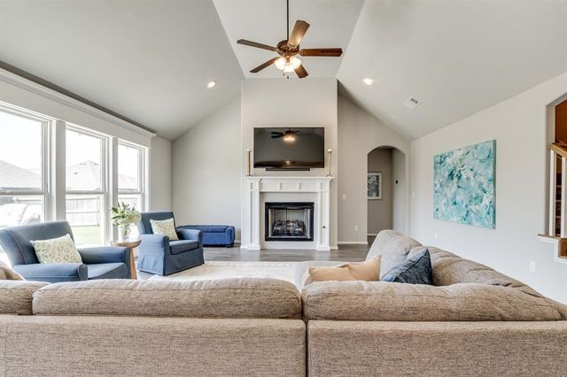 8224 NW 151st Street, Edmond, OK 73013