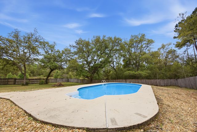 3494 US-90, Crestview, FL 32539