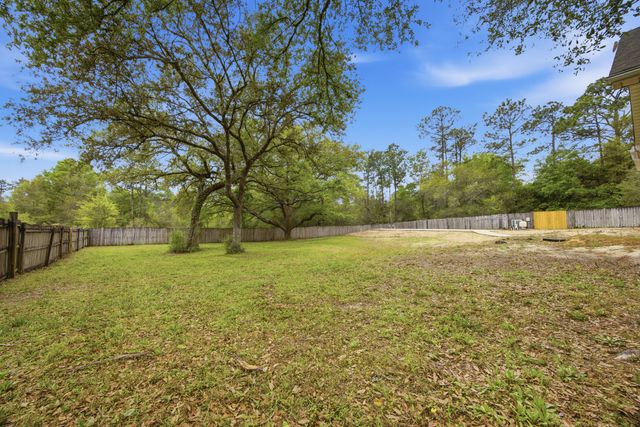3494 US-90, Crestview, FL 32539