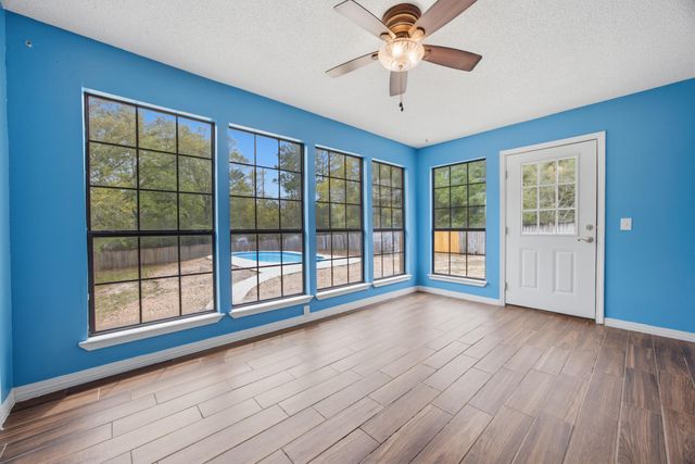 3494 US-90, Crestview, FL 32539