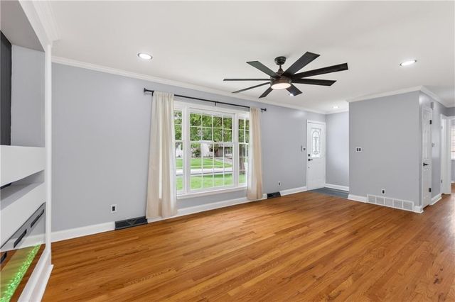 13209 Herrick Avenue, Grandview, MO 64030