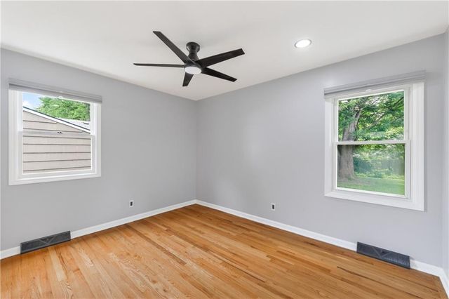 13209 Herrick Avenue, Grandview, MO 64030