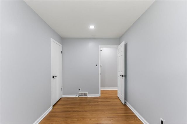 13209 Herrick Avenue, Grandview, MO 64030