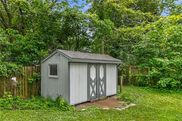 13209 Herrick Avenue, Grandview, MO 64030