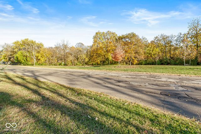 1329 Spruce Street, Indianapolis, IN 46203