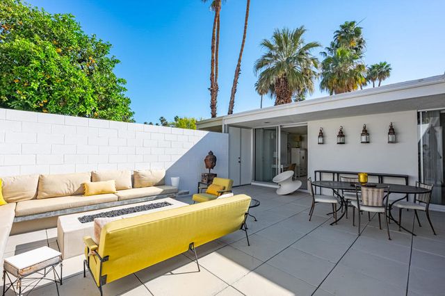 353 Westlake Terrace, Palm Springs, CA 92264