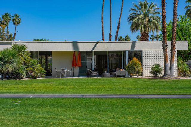 353 Westlake Terrace, Palm Springs, CA 92264