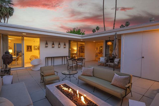 353 Westlake Terrace, Palm Springs, CA 92264