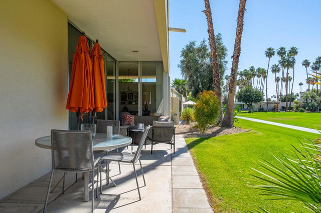 353 Westlake Terrace, Palm Springs, CA 92264