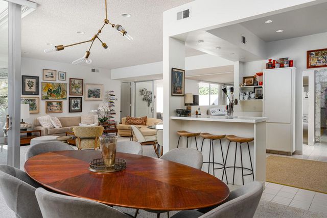 353 Westlake Terrace, Palm Springs, CA 92264