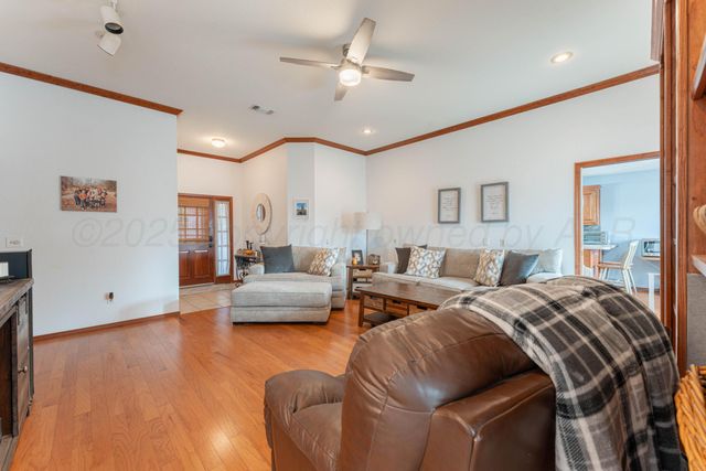 2920 MABLE Drive, Canyon, TX 79015