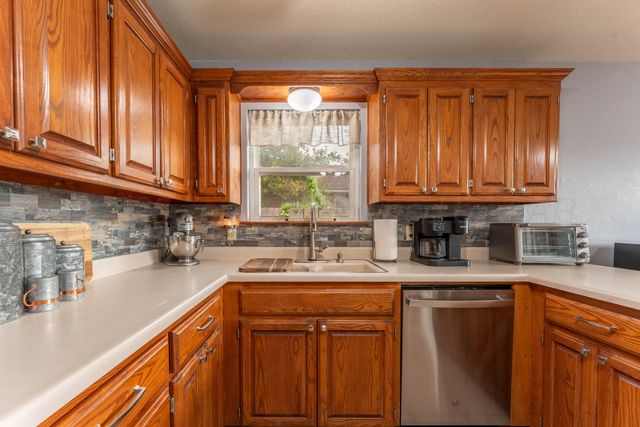 2920 MABLE Drive, Canyon, TX 79015