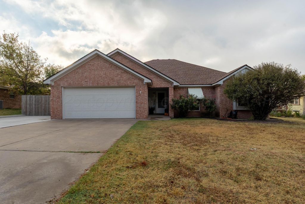 2920 MABLE Drive, Canyon, TX 79015