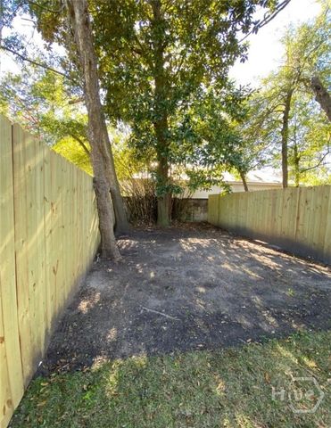 9 W 48th Street, Savannah, GA 31405